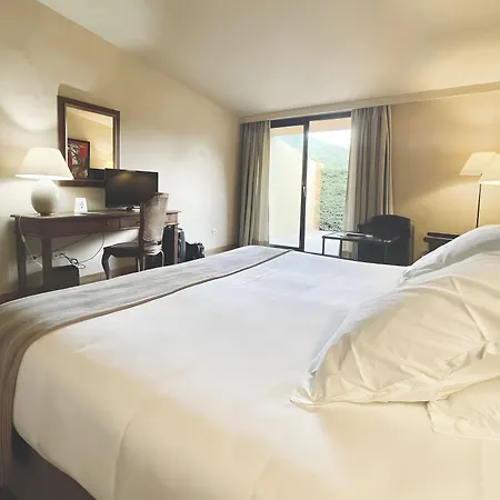 Mas Salvi Country Boutique Hotel 4*